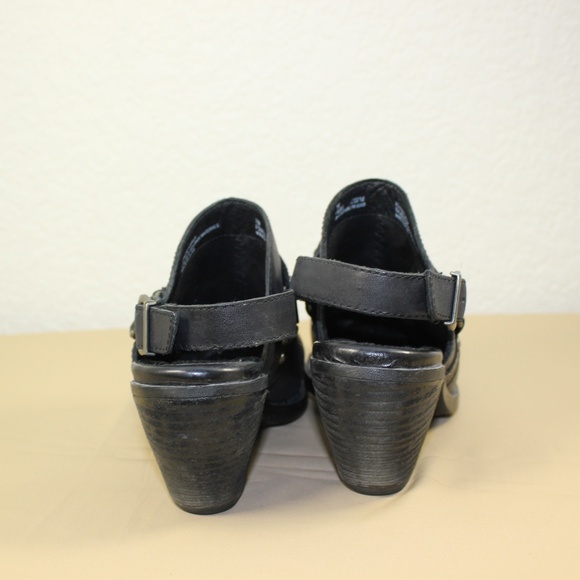 BORN Women's Mule Studded Shoes Black  Size 7 - Picture 6 of 8